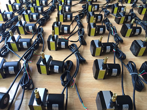 �h���O�䌣������λ�ƾ��a��