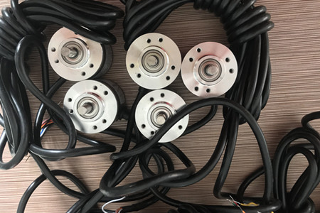 ������ӿƼ����Ƶ�����λ�Ƃ���������Щ���c��