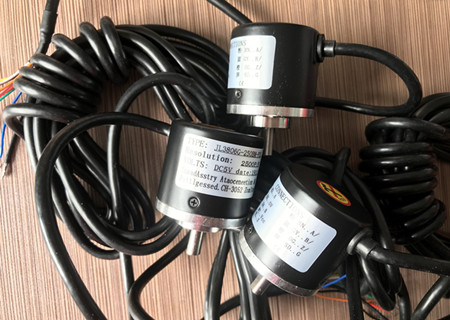 ������ӿƼ����Ƶ�����λ�Ƃ���������Щ���c��